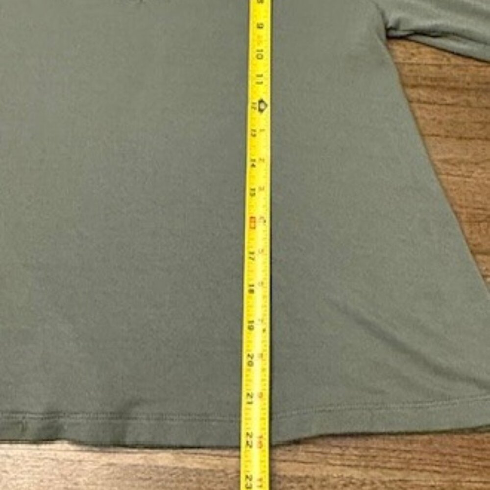 LOU & GREY V-neck Buttery Soft Top - Picture 10 of 14